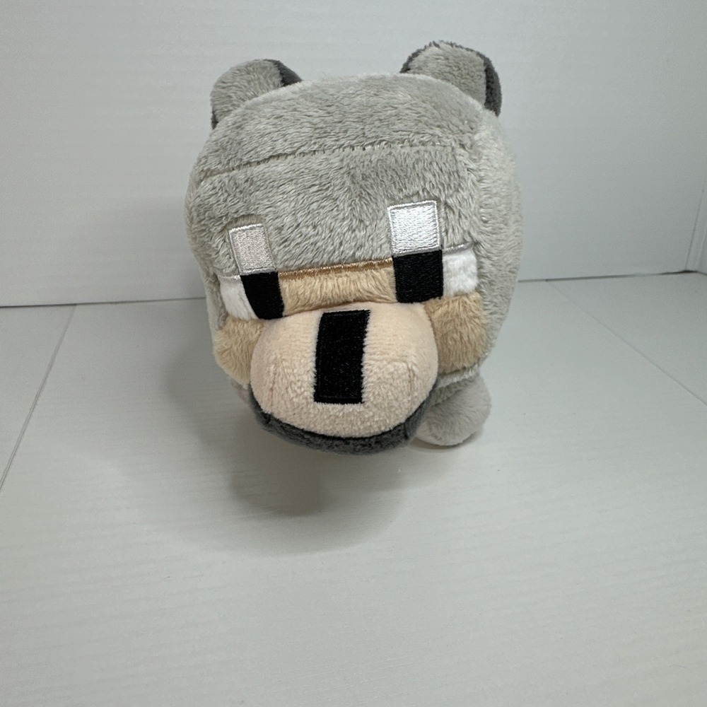 Minecraft Wolf Plush Jinx Official Gray Stuffed Animal Toy 2017 Mojang AB